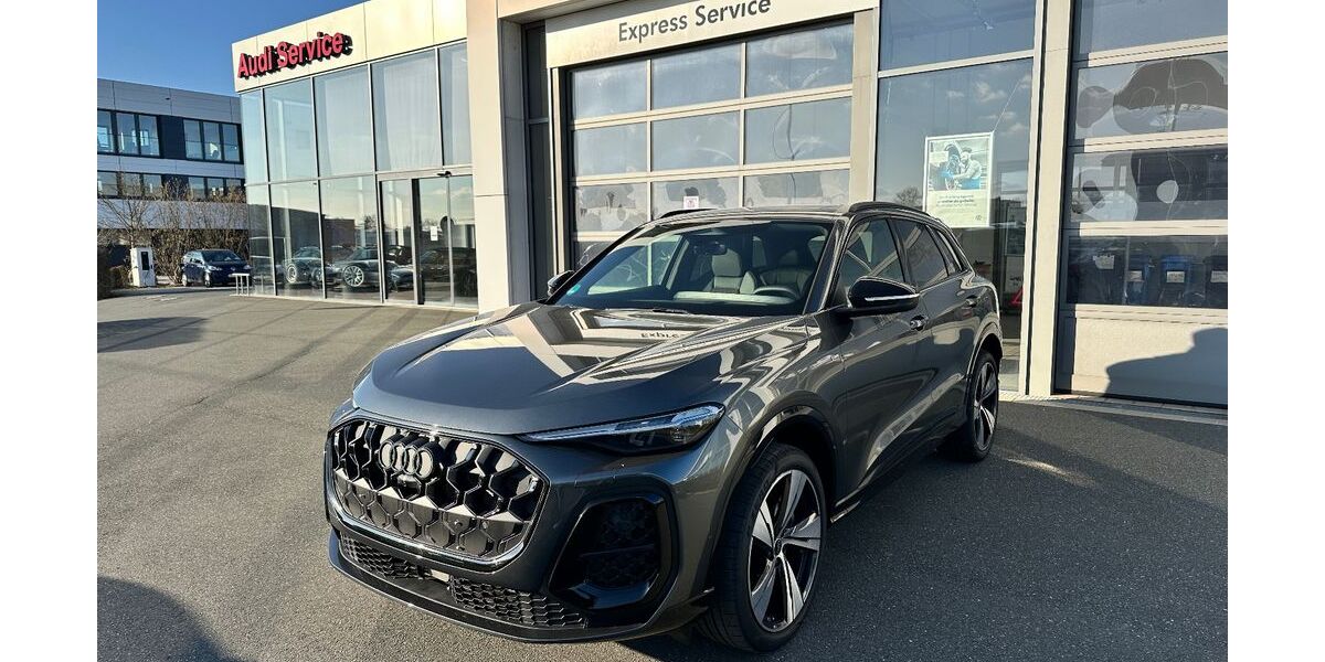 Audi Q5 5.000 km 64.900 &euro; Herzogenaurach 91074