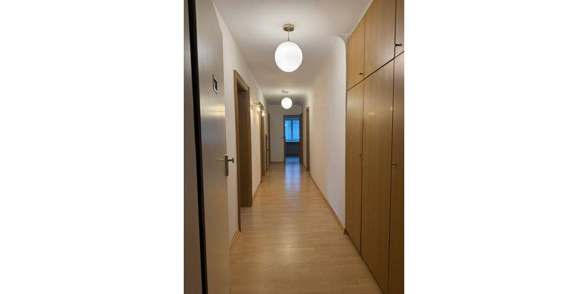 Etagenwohnung Nürnberg Gleißbühl - 3 Zimmer, 77 m&sup2;, 850&euro; | Angebot:26616715