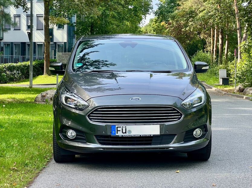 Ford S-Max 96.500 km 21.500 € Langenzenn 90579
