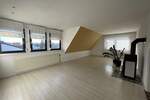 Große 5-Zimmer-DG-Wohnung inkl. EBK, Kaminofen u. herausragendem Preis-Leistungsverhältnis 5 zimmer