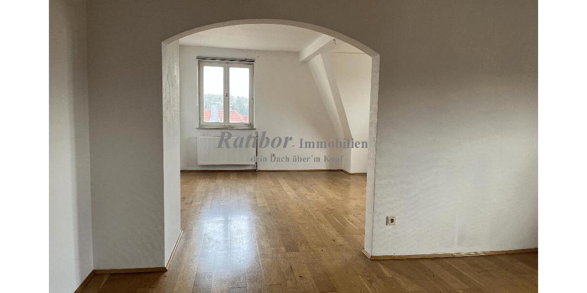 Außergewöhnliche und sehr großzügige 5 Zimmer Mansardenwohnung mit Dachterrasse und Wintergarten - Terrassenwohnung Roth Eckersmühlen | Angebot:25611719
