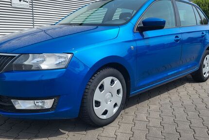 Skoda Rapid 102.000 km 6.990 € Nürnberg 90449