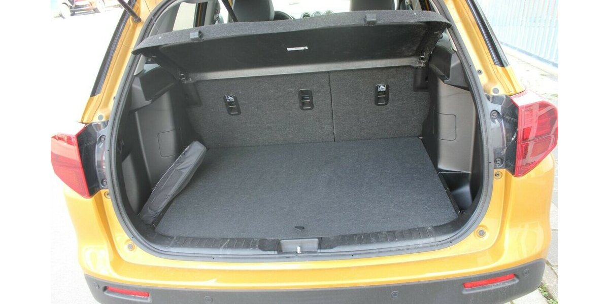 Suzuki Vitara 1.4 Mild-Hybrid Comfort+ 4x2 35.000 km 18.990 &euro; Fürth 90763