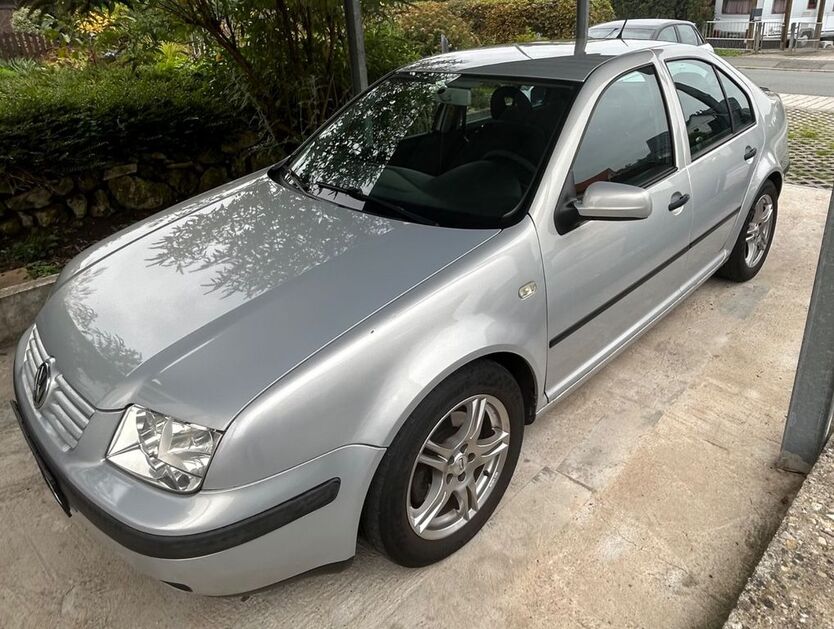 VW Bora 152.000 km 3.950 € Heroldsbach 91336