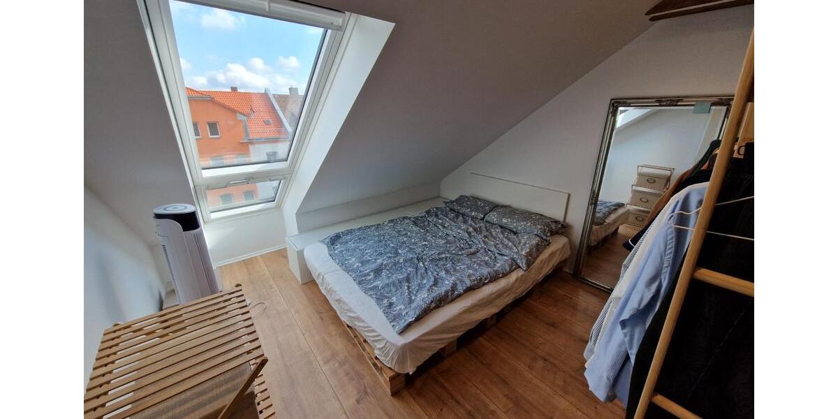 Dachgeschoßwohnung Nürnberg Rabus - 2 Zimmer, 42 m&sup2;, 900&euro; | Angebot:25626166