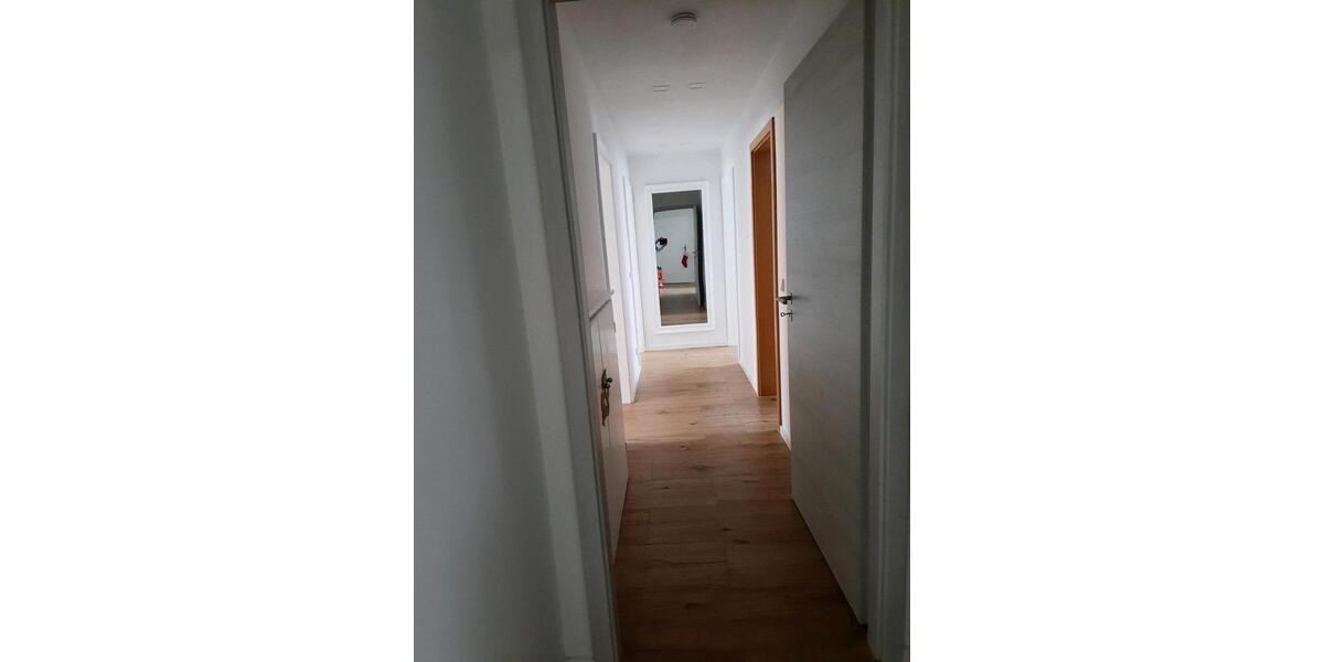 Etagenwohnung Nürnberg Gibitzenhof - 4 Zimmer, 127 m&sup2;, 1.900&euro; | Angebot:26124395