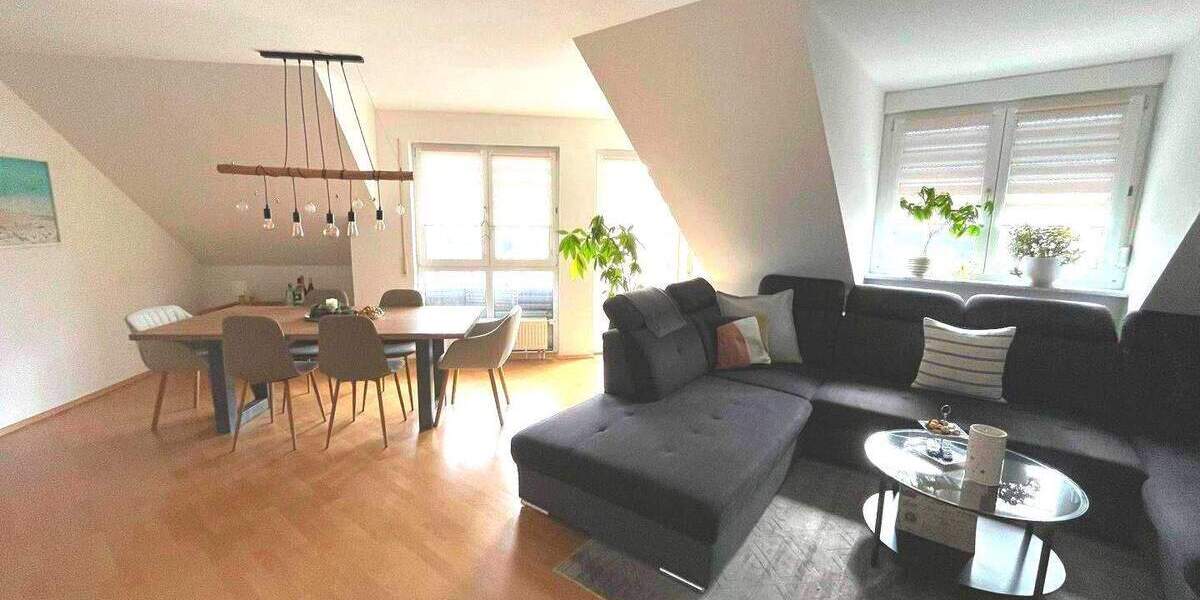 Etagenwohnung Feucht - 3 Zimmer, 98 m&sup2;, 420.000&euro; | Angebot:26894885