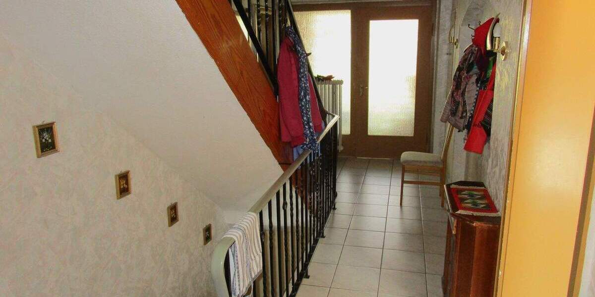 Einfamilienhaus Hersbruck Altensittenbach - 5 Zimmer, 137 m&sup2;, 569.000&euro; | Angebot:25746668