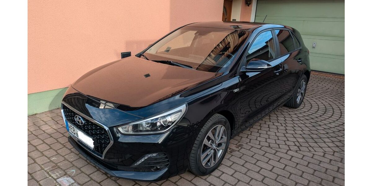 Hyundai i30 107.000 km 10.500 &euro; Hersbruck 91217