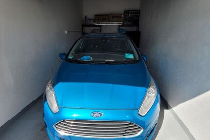 Ford Fiesta 201.000 km 2.799 € Fürth 90766