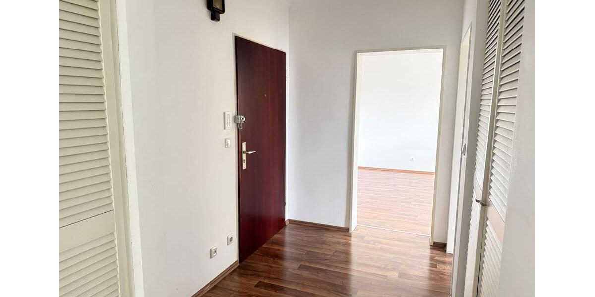 Etagenwohnung Nürnberg Erlenstegen - 2 Zimmer, 73 m&sup2;, 680&euro; | Angebot:26183231