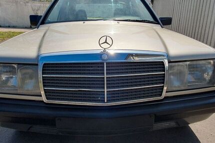 Mercedes 190