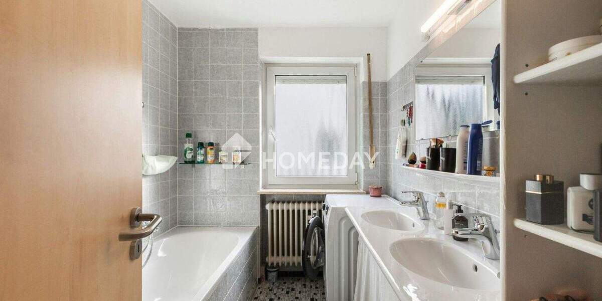 Etagenwohnung Erlangen Sieglitzhof - 3 Zimmer, 105 m&sup2;, 349.000&euro; | Angebot:25413254