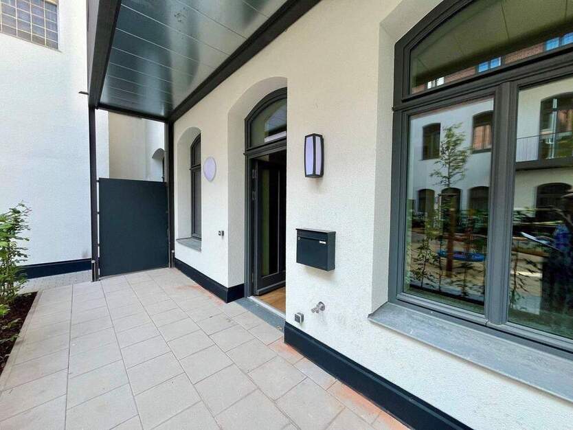 Loftige, möblierte 1-Zimmer-Wohnung mit großer Terrasse zum Erstbezug! 1 zimmer