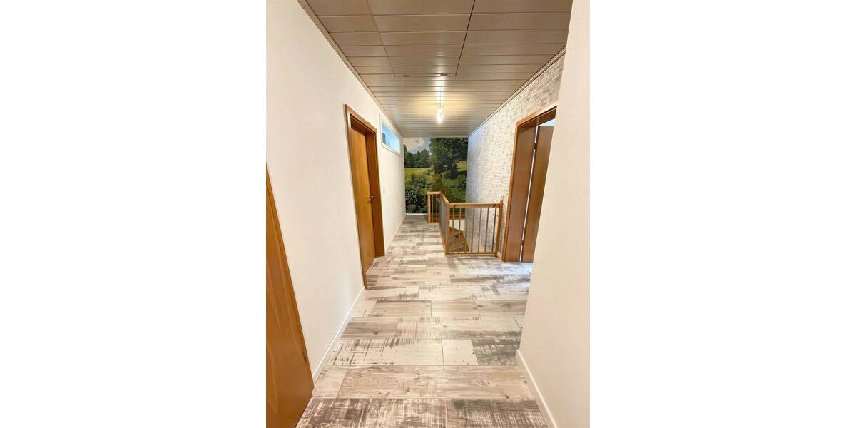 Etagenwohnung Erlangen Frauenaurach - 2 Zimmer, 117 m&sup2;, 1.400&euro; | Angebot:26092188