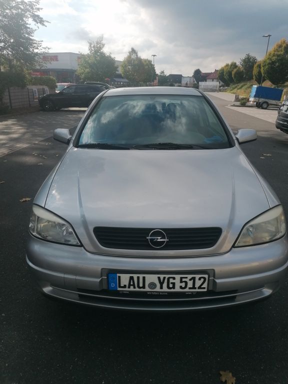 Opel Astra 183.000 km 800 € Altdorf 90518