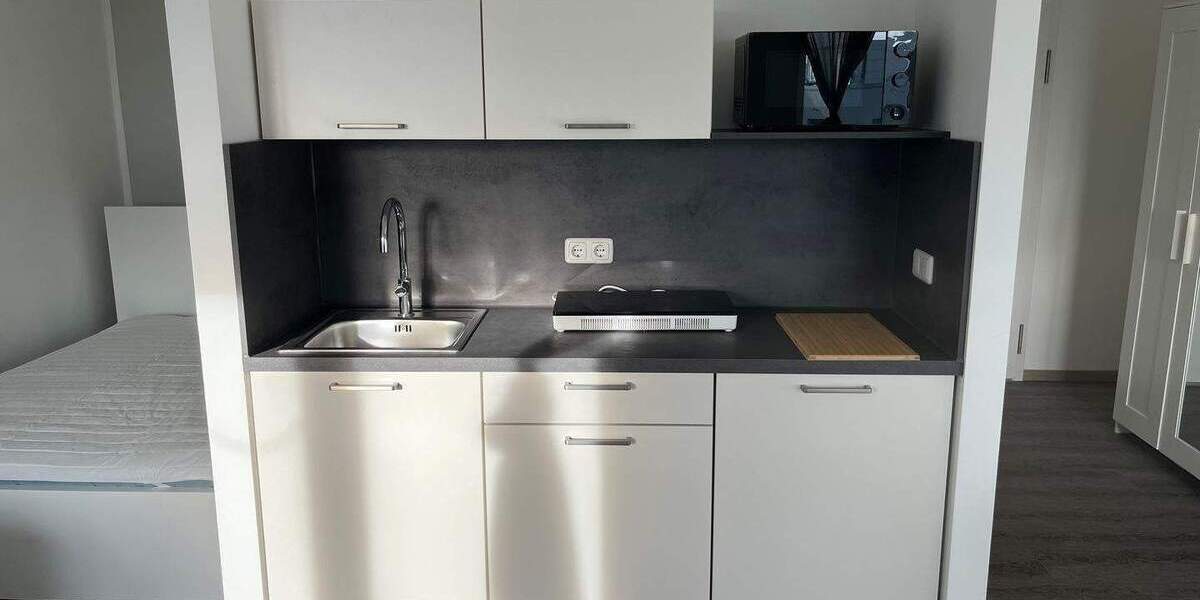 Business-Wohnen - Neu und sehr geschmackvoll möbliertes 1 Zimmer-Appartement mit Balkon im 8. OG (Aufzug), Außenstellplatz o. TG-Stellplatz optional 1 zimmer