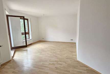 Wohnung zum Mieten in Erlangen 690 € 57.63 m² 2 zimmer