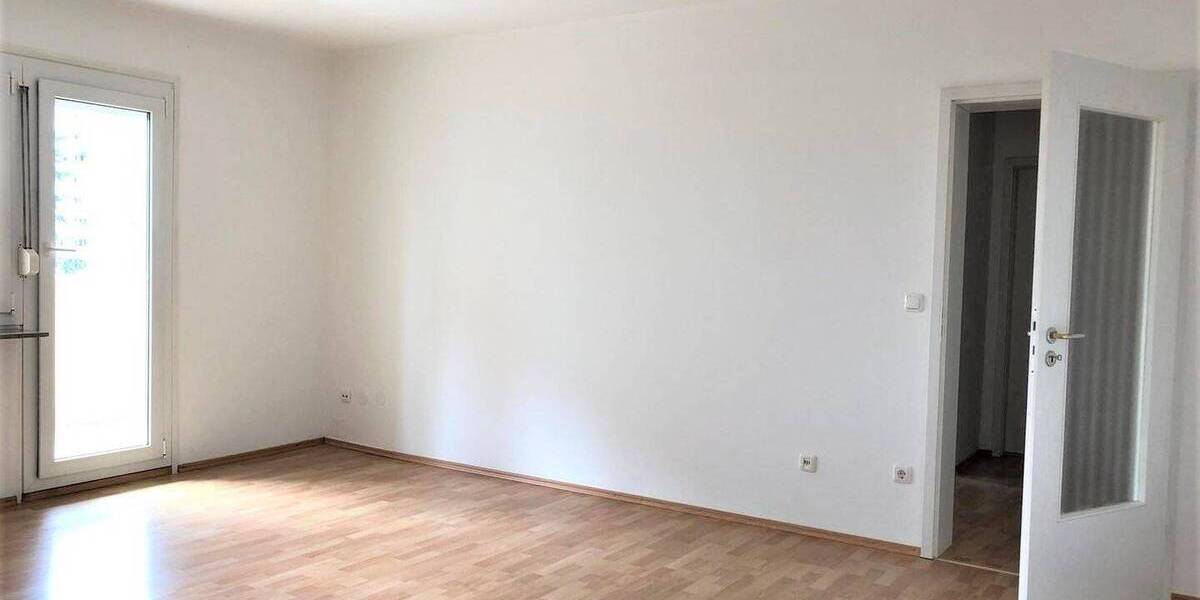 Helle 2-Zi. Wohnung mit Balkon in Erlangen nahe Siemens Campus Wohnung kaufen 2 zimmer