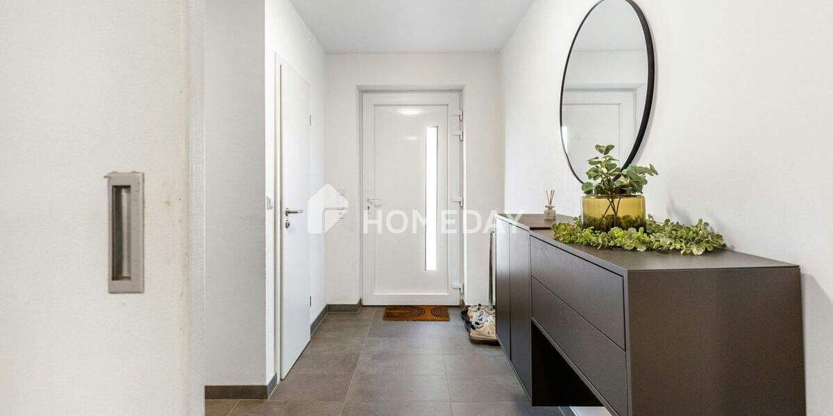 Reihenmittelhaus Erlangen Bruck - 7 Zimmer, 138 m&sup2;, 600.000&euro; | Angebot:25688306