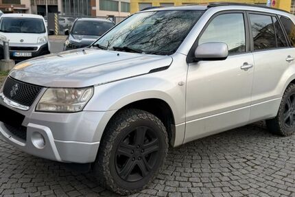 Suzuki Grand Vitara 195.000 km 2.900 &euro; Nürnberg 90431