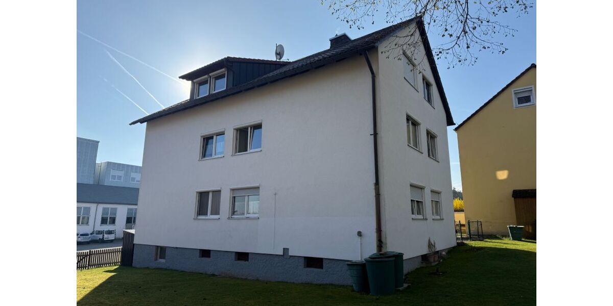 Provisionsfrei* Mehrfamilienhaus mit 6 Wohneinheiten und Entwicklungspotenzial in Oberreichenbach bei Herzogenaurach - Provisionsfrei - - Mehrfamilienhaus, Wohnhaus Oberreichenbach | Angebot:26272715