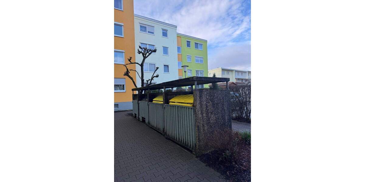 Etagenwohnung Nürnberg Röthenbach b Schweinau - 2 Zimmer, 80 m&sup2;, 280.000&euro; | Angebot:25703825
