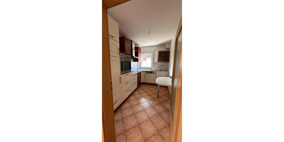 Etagenwohnung Fürth Südstadt - 3 Zimmer, 84 m&sup2;, 1.505&euro; | Angebot:25415178