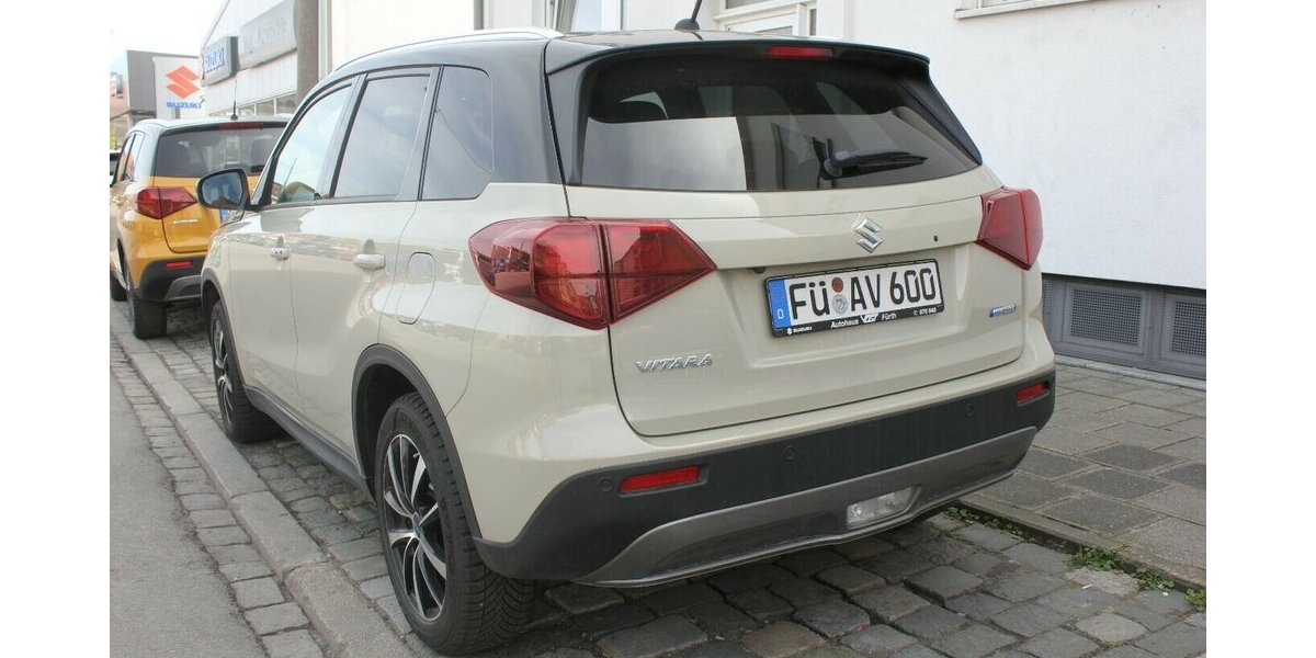 Suzuki Vitara 1.4 Mild-Hybrid Comfort+ 4x2 Autom. 8.500 km 26.990 &euro; Fürth 90763