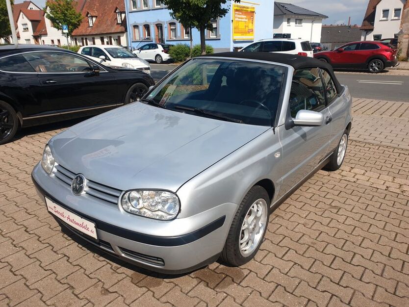 VW Golf 294.200 km 2.700 € Lauf a.d.Peg. 91207