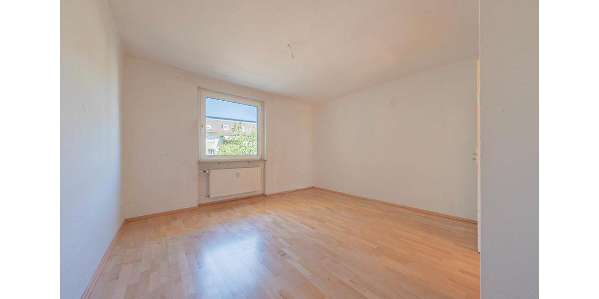 Etagenwohnung Fürth Südstadt - 3 Zimmer, 82 m&sup2;, 285.000&euro; | Angebot:27226216