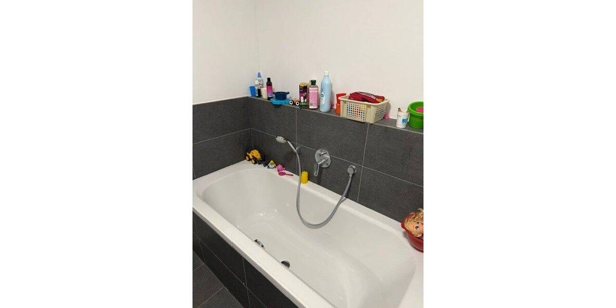 Etagenwohnung Herzogenaurach Welkenbach - 3 Zimmer, 85 m&sup2;, 999&euro; | Angebot:26903723