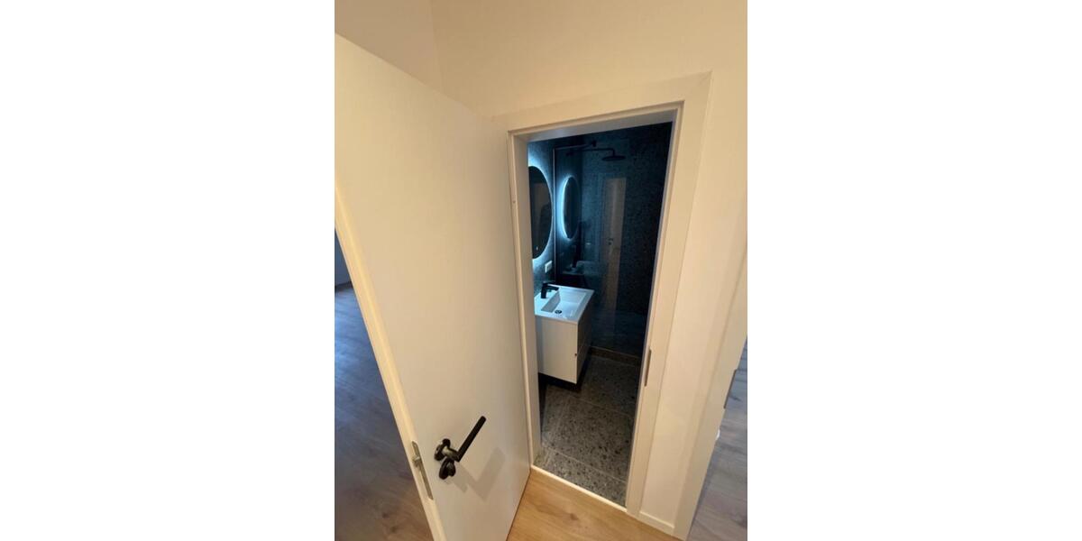 Mädels-WG in Nürnberg-Südstadt – 2 Zimmer frei (möbliert) 01.02 3 zimmer