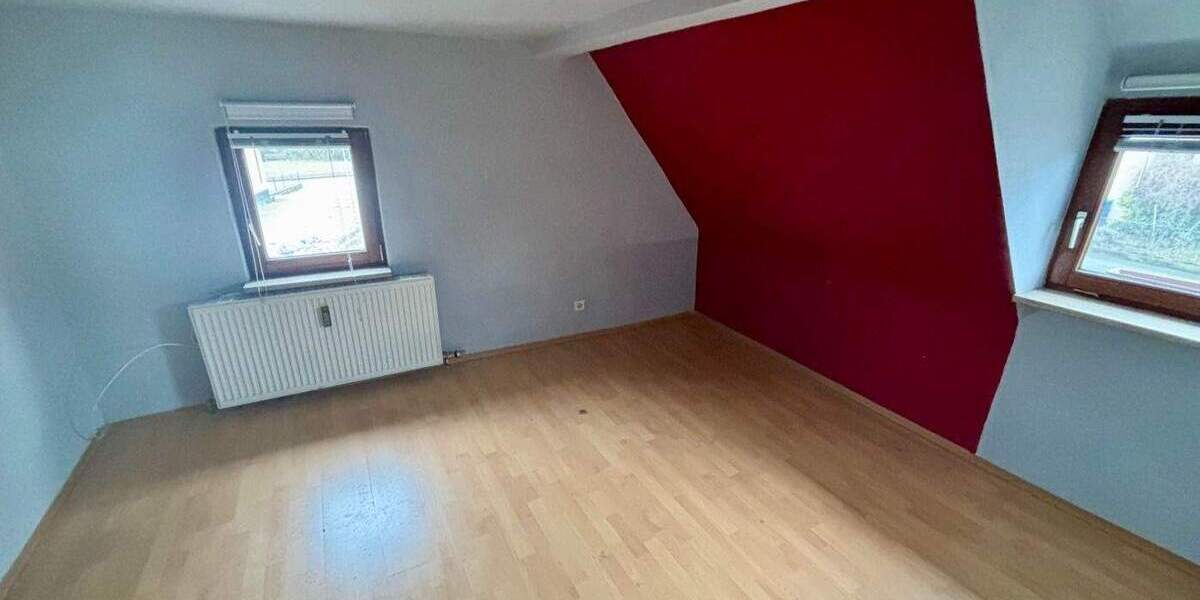Einfamilienhaus Nürnberg Großgründlach - 7 Zimmer, 145 m&sup2;, 471.000&euro; | Angebot:25779107