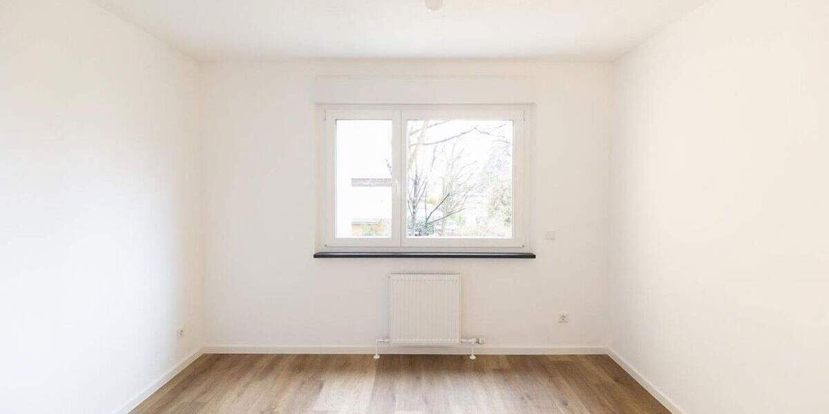 Etagenwohnung Nürnberg Röthenbach b Schweinau - 3 Zimmer, 84 m&sup2;, 330.000&euro; | Angebot:25302031