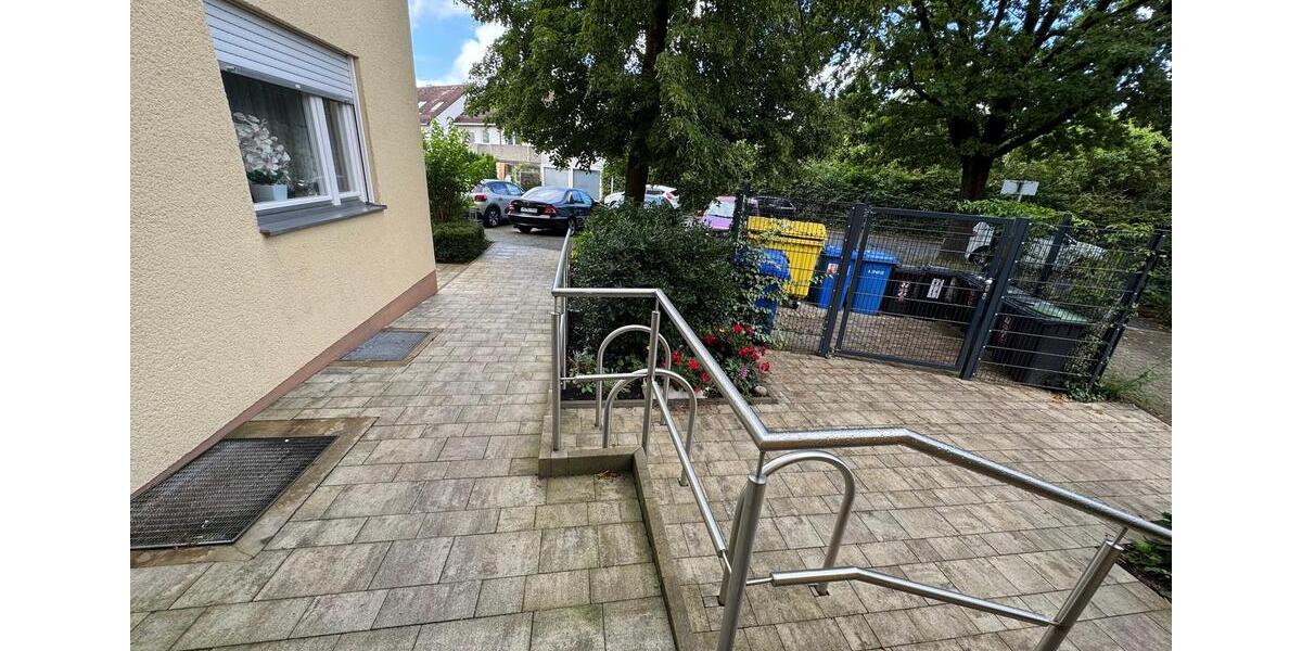 Helle, Möbliert, ruhig, zentral, am Wald, mit 2 Terrassen 2 zimmer