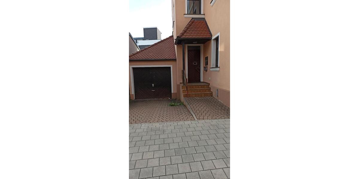 Mehrfamilienhaus, Wohnhaus Roth - 450.000&euro; | Angebot:26504141
