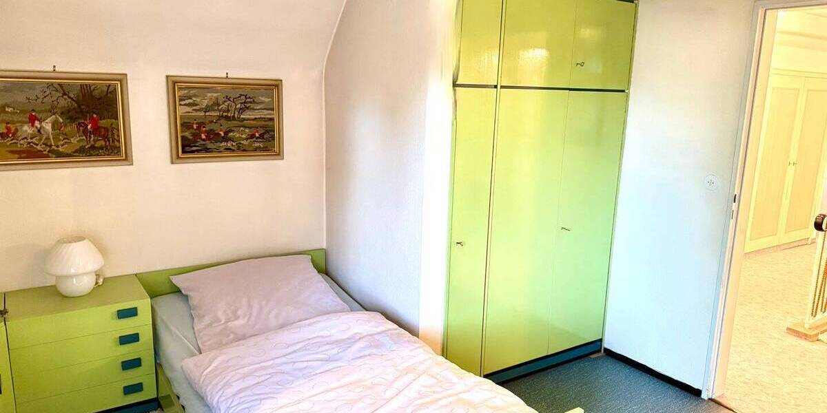 Mehrfamilienhaus, Wohnhaus Nürnberg Altenfurt - 8 Zimmer, 182 m&sup2;, 695.000&euro; | Angebot:26929963