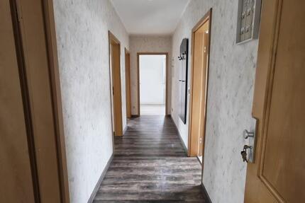 Wohnung Nürnberg Altenfurt - 3 Zimmer, 60 m&sup2;, 1.100&euro; | Angebot:27545055