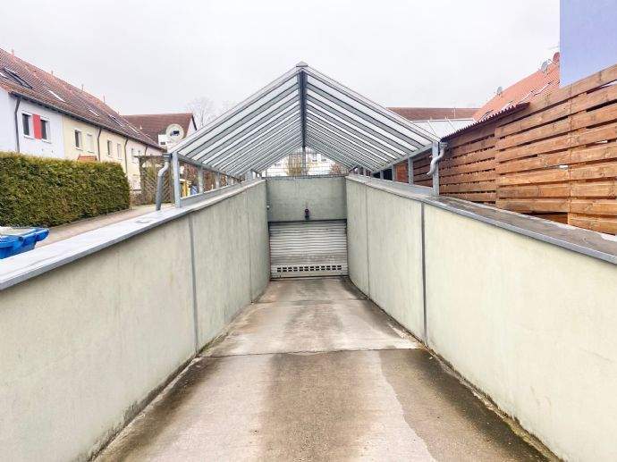 Reihenmittelhaus Fürth Burgfarrnbach - 4 Zimmer, 97 m&sup2;, 1.180&euro; | Angebot:26486511