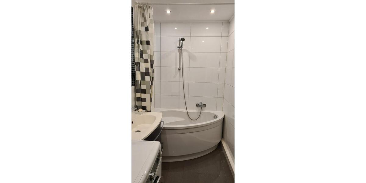 Etagenwohnung Nürnberg Schnepfenreuth - 3 Zimmer, 77 m&sup2;, 1.050&euro; | Angebot:26227739