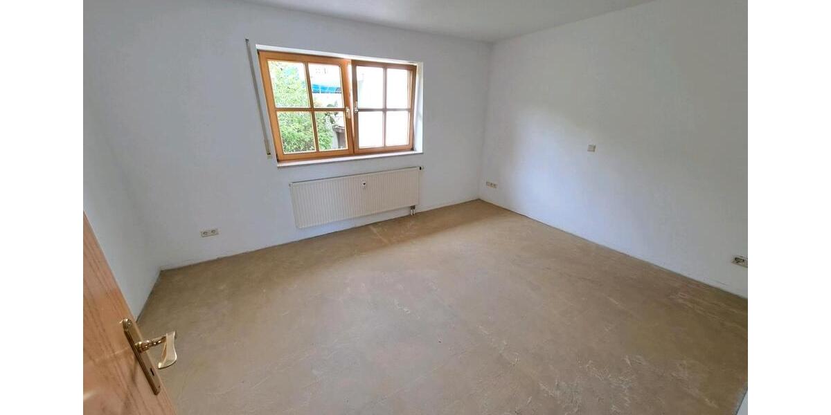 Etagenwohnung Forchheim - 2 Zimmer, 67 m&sup2;, 209.000&euro; | Angebot:26340445