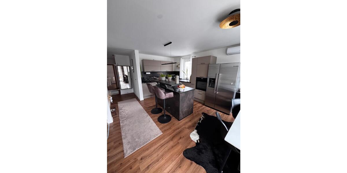 Etagenwohnung Schnaittach - 6.5 Zimmer, 166 m&sup2;, 123.456&euro; | Angebot:26620805