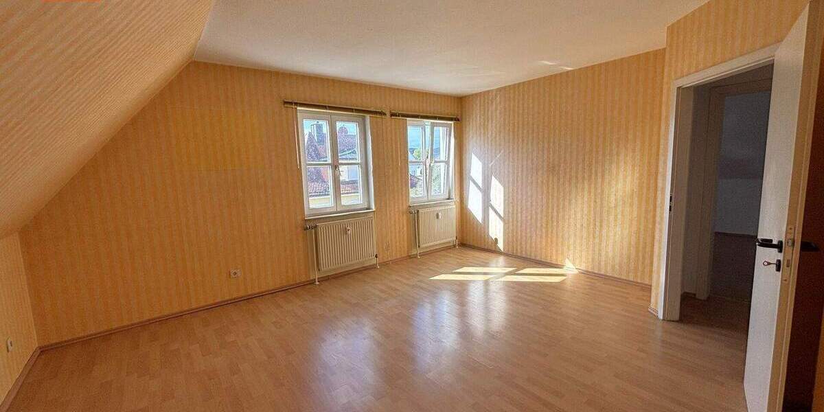 Etagenwohnung Hersbruck - 3 Zimmer, 95 m&sup2;, 319.000&euro; | Angebot:25139647