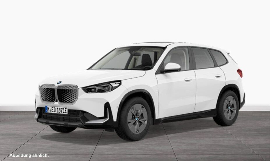 BMW iX1 31.689 km 38.900 € Roth 91154
