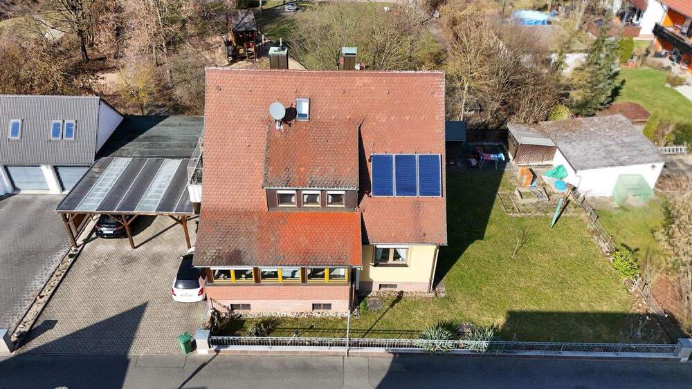 Mehrfamilienhaus, Wohnhaus Forchheim - 6 Zimmer, 147 m&sup2;, 549.000&euro; | Angebot:25742938