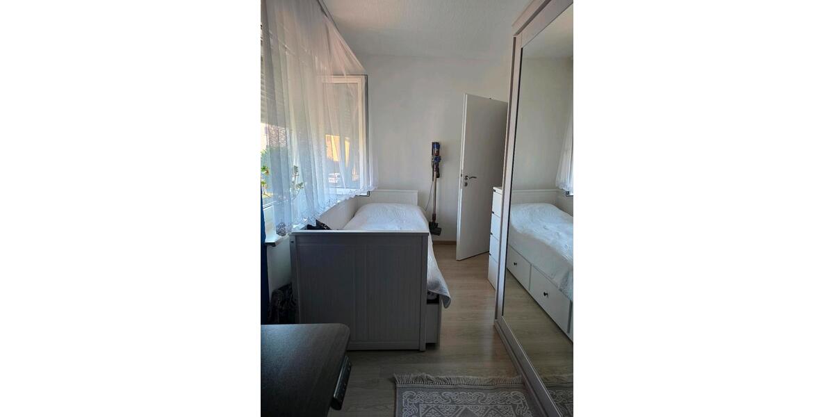 Etagenwohnung Nürnberg Gaismannshof - 4 Zimmer, 80 m&sup2;, 400.000&euro; | Angebot:26785307