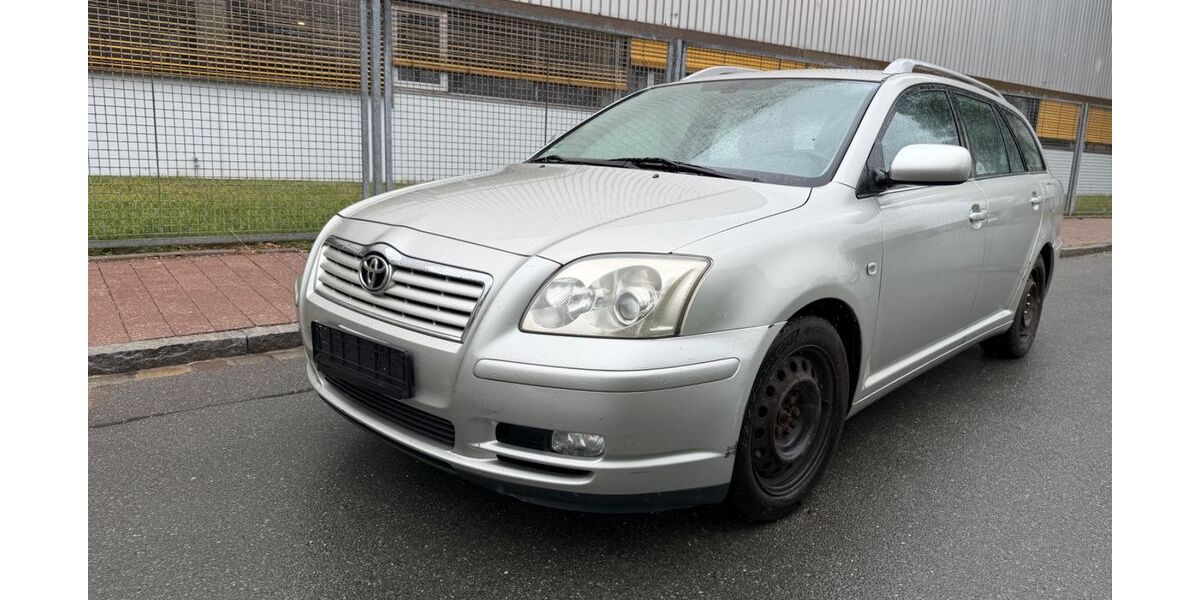 Toyota Avensis 315.000 km 1.600 &euro; Feucht 90537