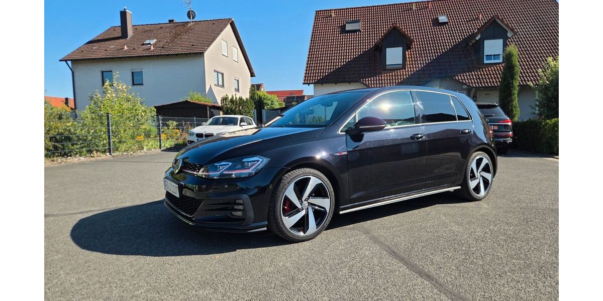 VW Golf 77.000 km 23.399 &euro; Forchheim 91301