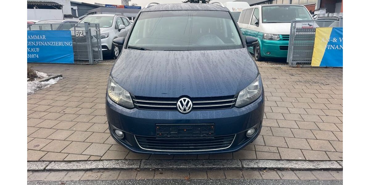 VW Touran 305.813 km 5.999 &euro; Fürth 90763